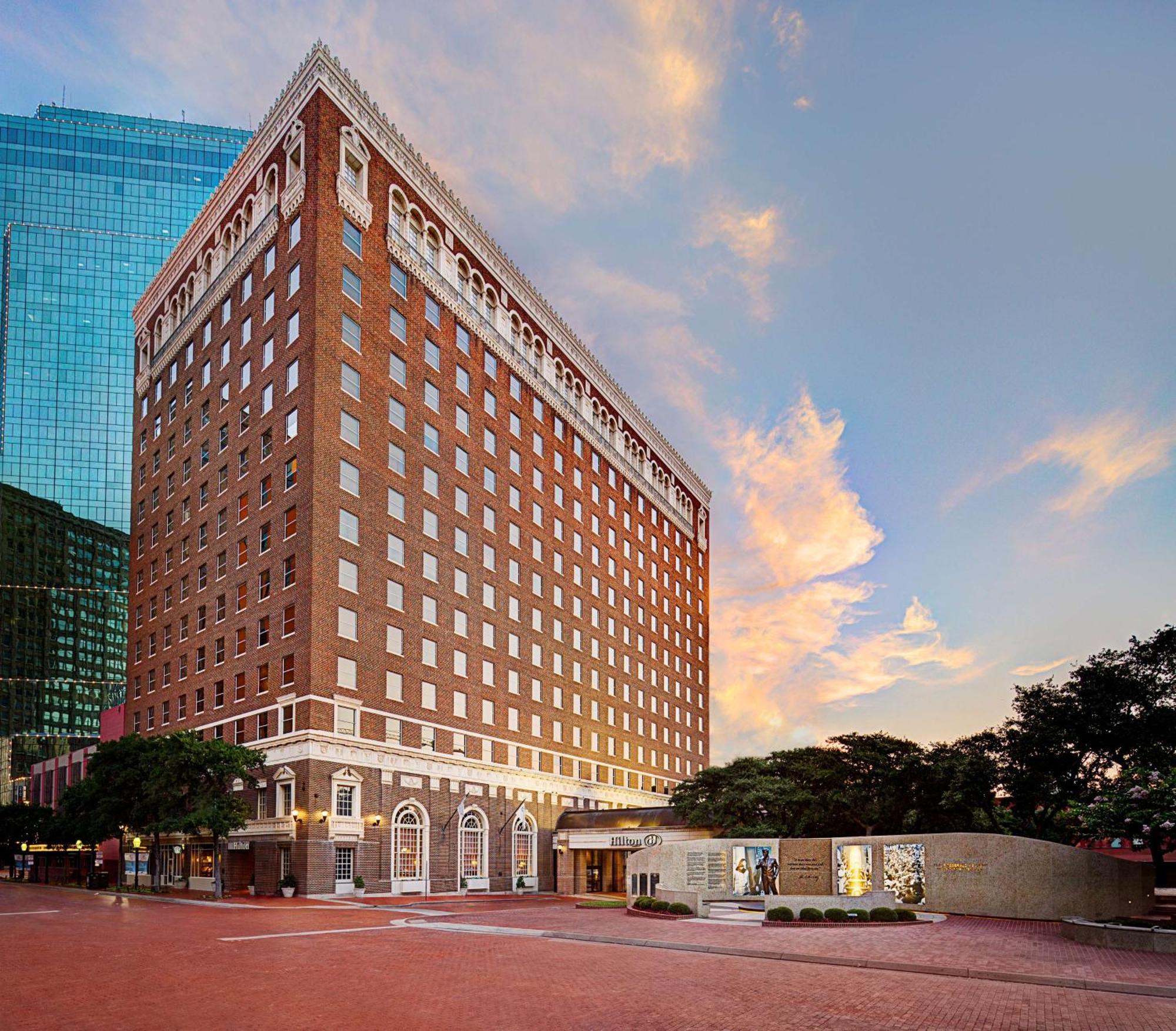 Hilton Форт-Уэрт Экстерьер фото